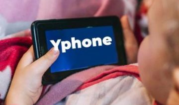 YPhone Review